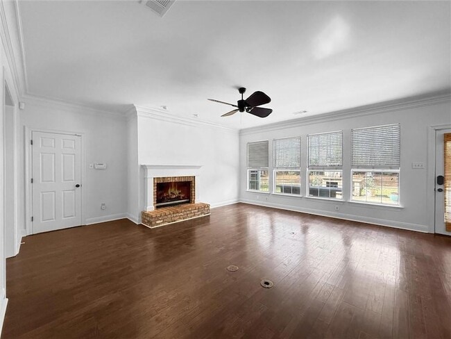 Photo - 118 Fox Run Dr