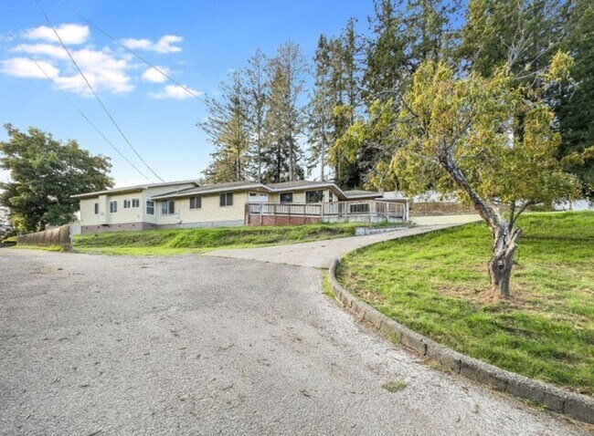 Photo - Spacious 4-Bedroom Home with Stunning Hilltop Views in Fortuna, CA