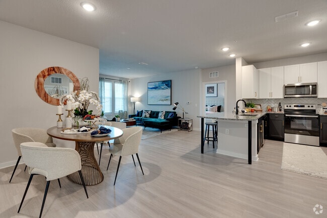 2BR, 2BA - 1,301SF - The Napier