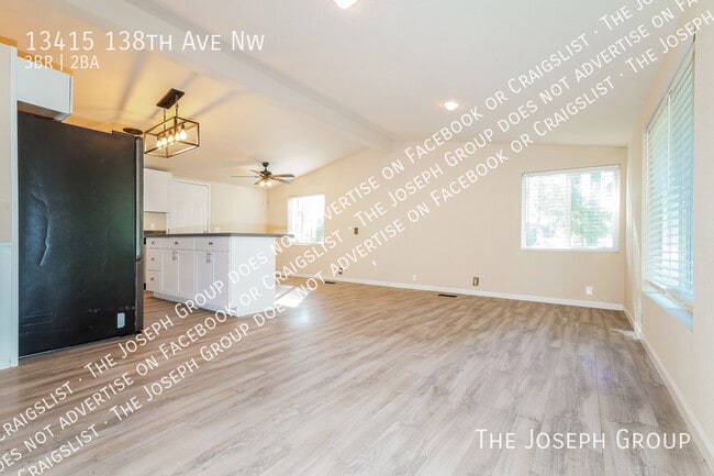 Photo - 13415 138th Ave NW