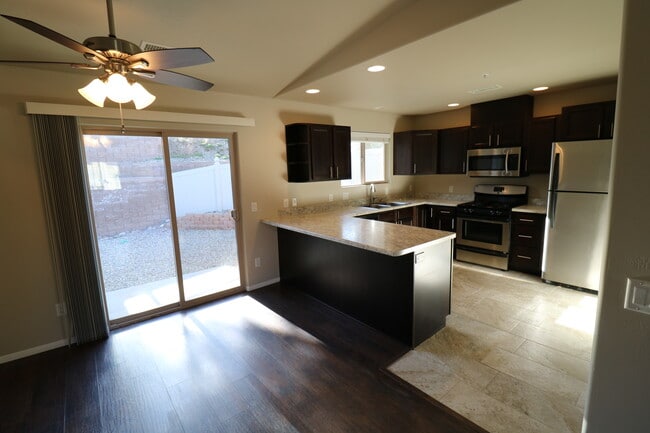 Photo - NO STAIRING! Single-Story Living!