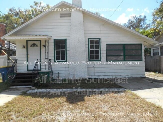 Building Photo - 905 Lotus Path