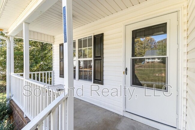 Photo - 1519 Elmwood Ave