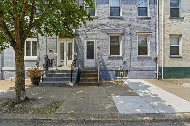 Photo - 98 S 18th St