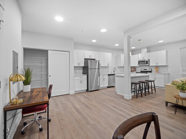 Photo - Perrine Court