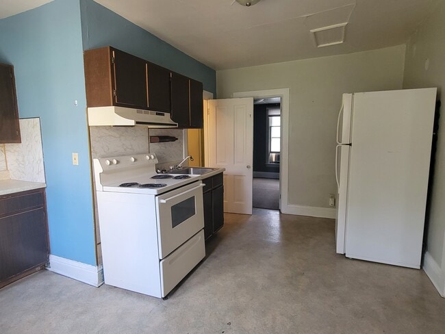 Photo - 617 7th Ave Unit 3