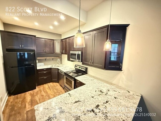 Photo - 822 Scott St