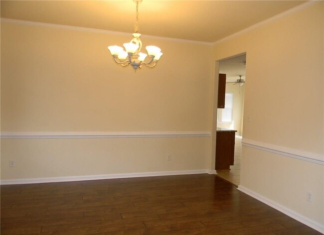 3514 Lingfield Cove