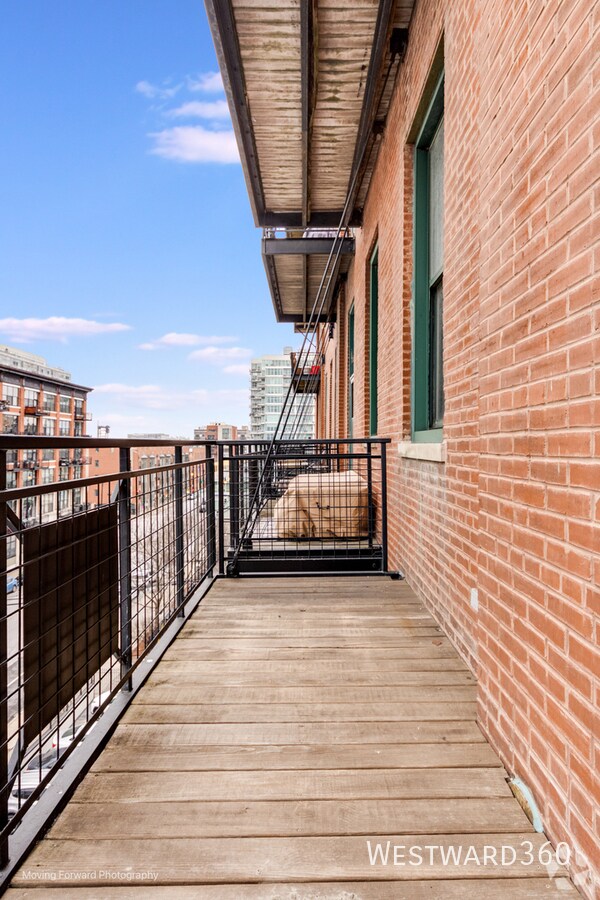 Building Photo - 1550 S Indiana Ave Unit 404 Rental