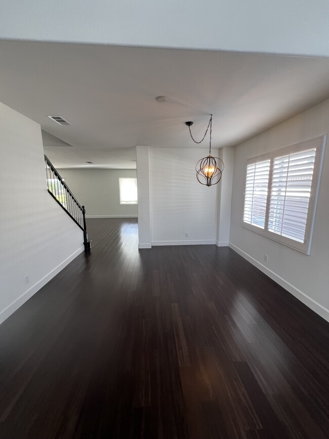 Photo - 31495 Sunningdale Dr