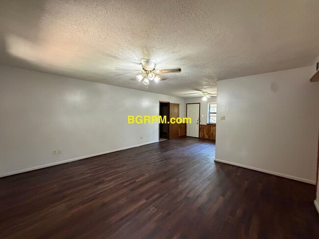 1804 Bobbitt Ln