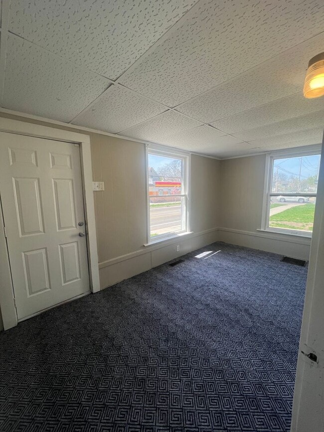 Photo - Cozy 2 Bedroom Home Southside of Holland