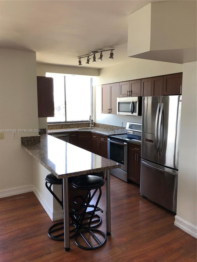 Photo - 1330 West Ave Unit 1011