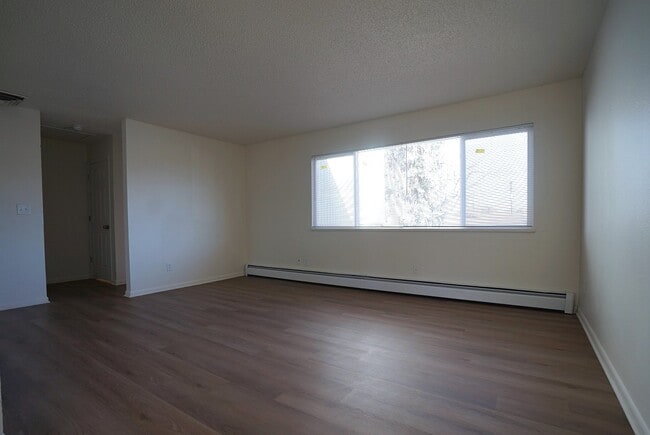 Photo - 1225 S Coffman St