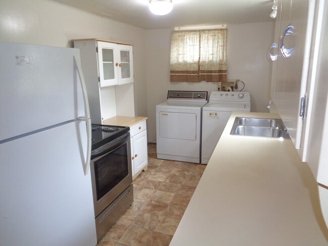 2622 Rimrock Rd Unidad #2