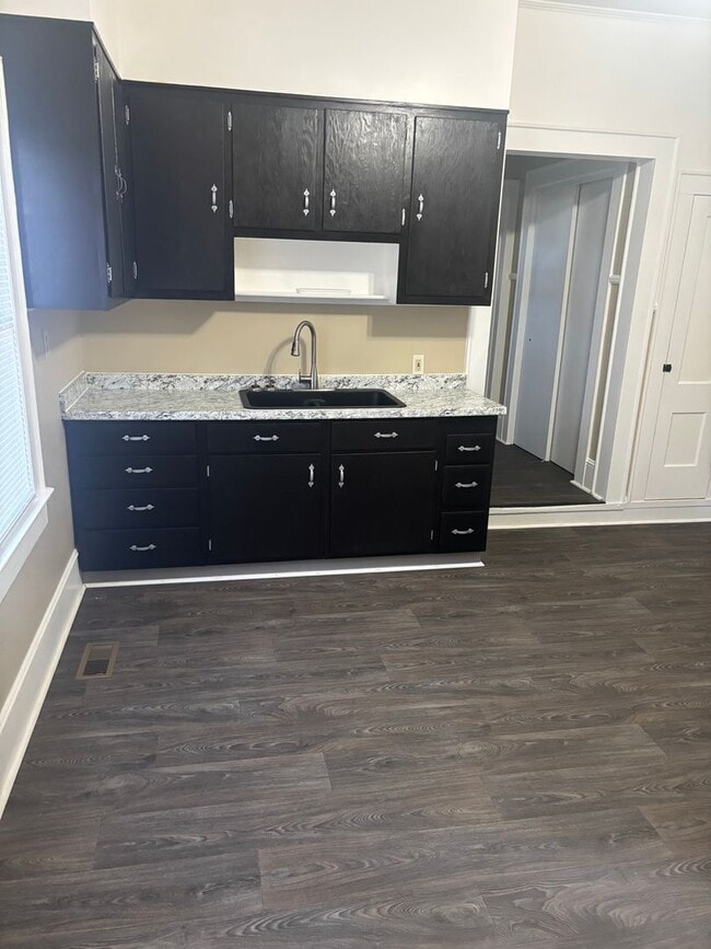 Photo - 1 Bedroom and 1 Bathroom Duplex