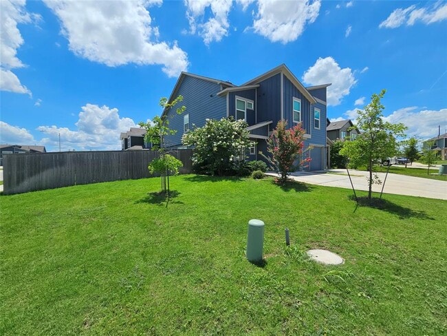 Photo - 12113 Short Leaf Path Townhome