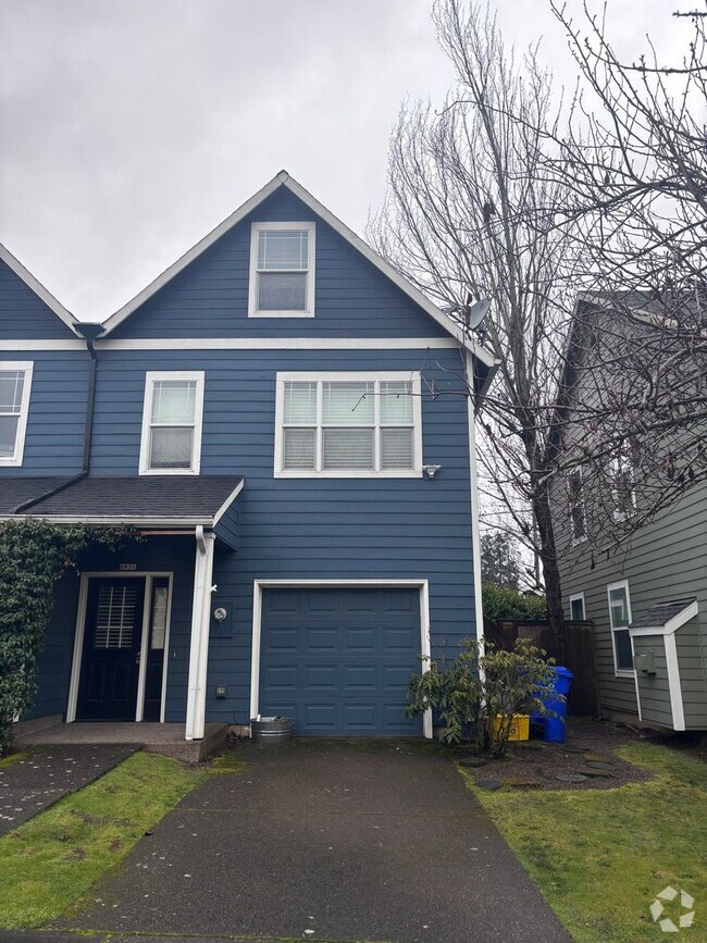 Building Photo - Newly updated 2-bedroom North Portland home!