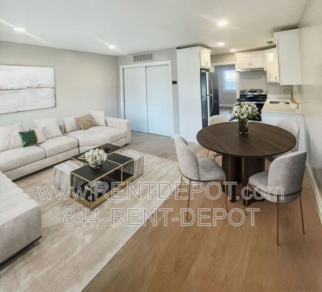 Photo - 1330 SE 2nd St