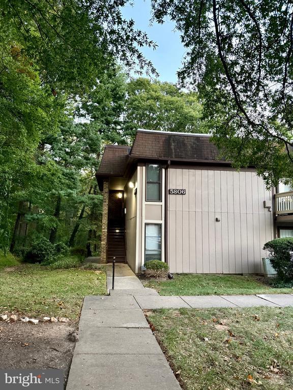 Photo - 5806 Royal Ridge Dr Unit R