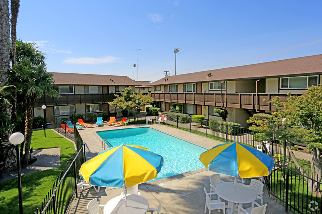 Pacific Palms - Pacific Palms Apartments