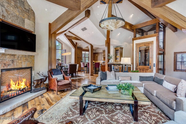 Photo - 900 Waters Ave