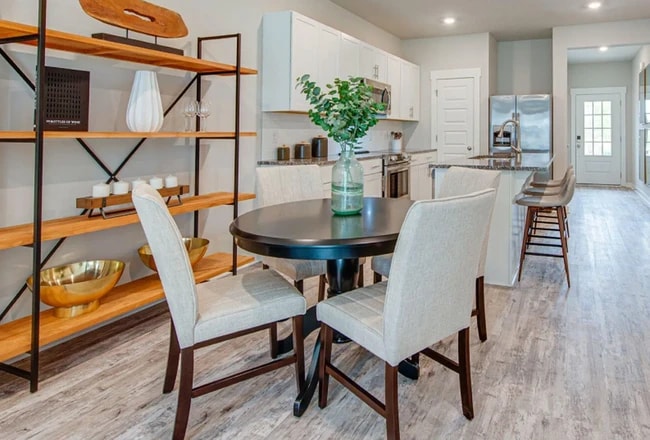 Photo - 363 Casper Dr