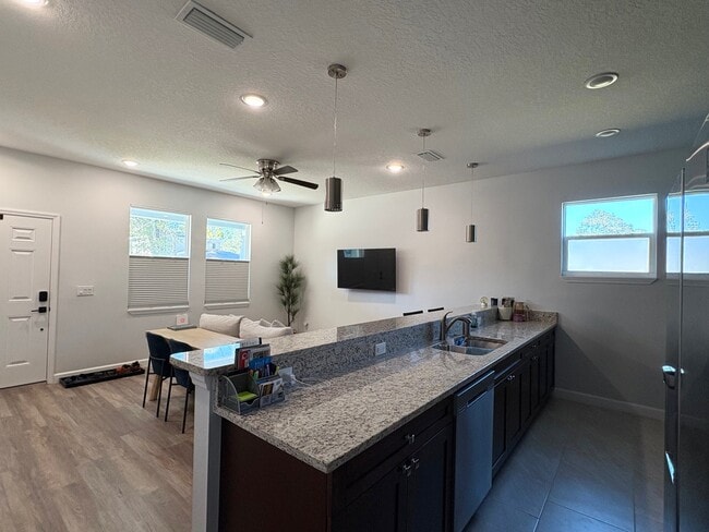 Photo - 4409 N 36th St