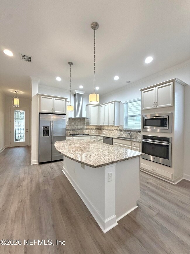 Photo - 187 Southern Oak Dr
