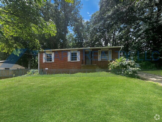 Building Photo - 1017 Rebel Forest Dr SE Rental