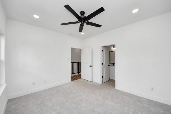 Photo - 2708 Bostic St Unidad A