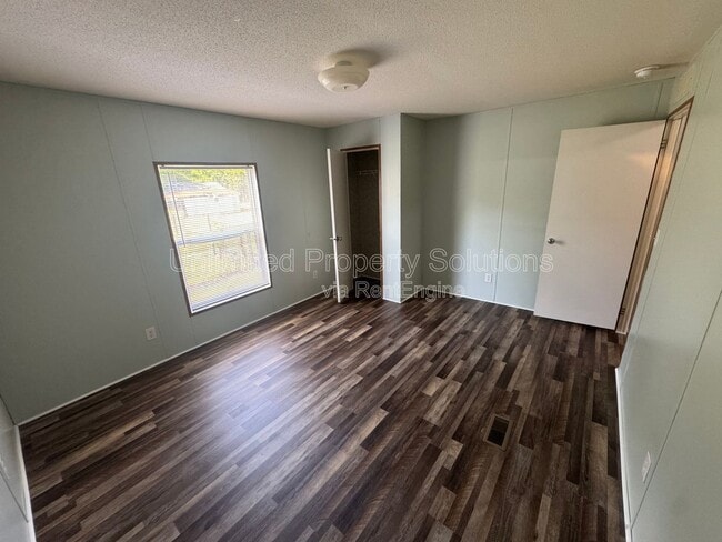 Photo - 9499 Wendi Dr NE Unit B