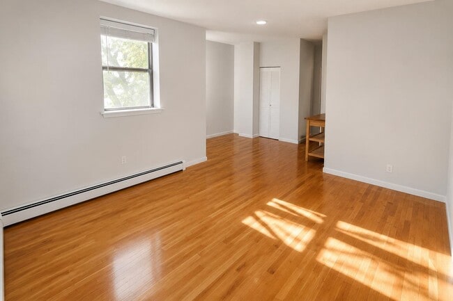 Photo - 168 Coles St Unit 3A