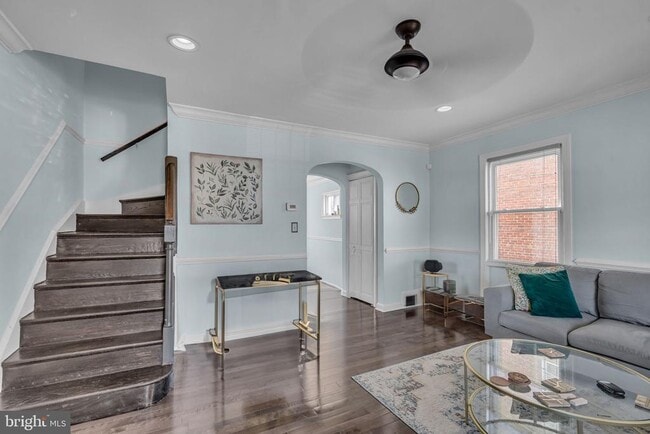 Photo - 4011 Blaine St NE