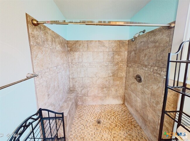 Building Photo - 1240 Honor Ln Rental