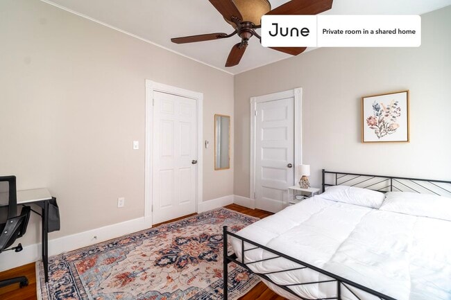 Photo - Room in Shared 5 bed/2 bath home Unit D