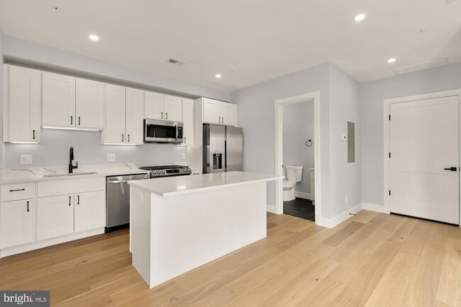 Photo - 3215 Mt Pleasant St NW Unit 403