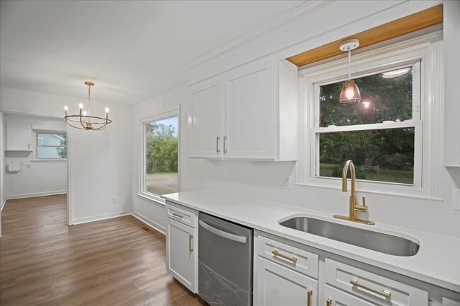 Photo - 2321 Queen Ann Rd