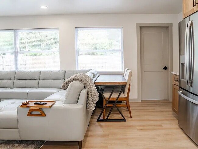 Photo - Cozy Updated Home Near Beaches, Shops & BayCare Ballpark
