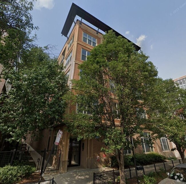 Building Photo - 1228 W Monroe St Unit 403 Rental