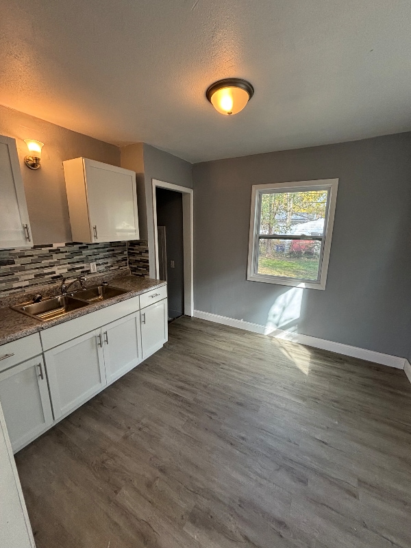 Photo - 3726 Gratiot Ave