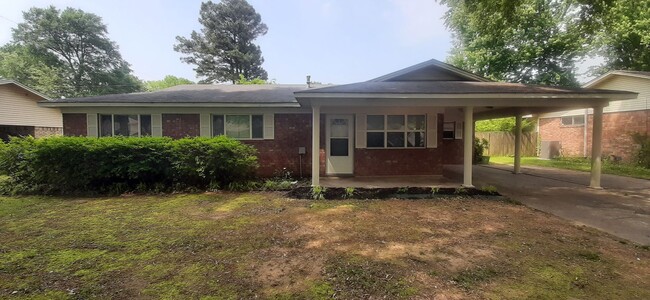 Photo - 114 Apache Dr House