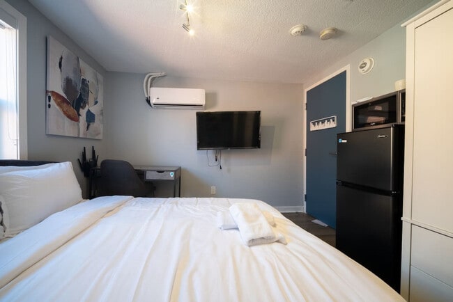 Photo - 152 Osgoode St Unit SI ID1546572P