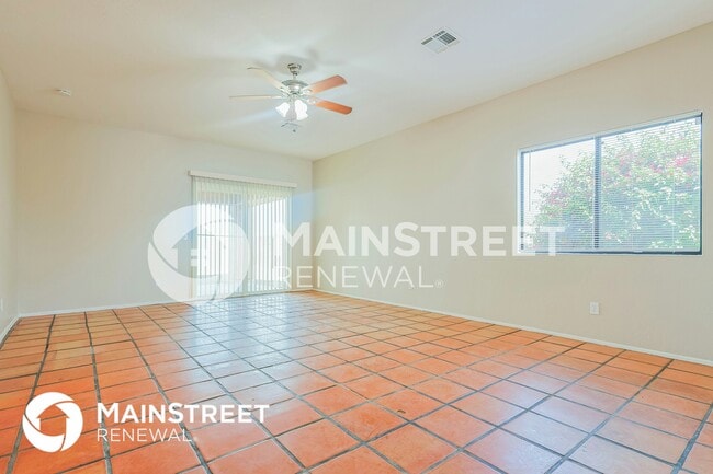 Photo - 6606 S 10th Dr