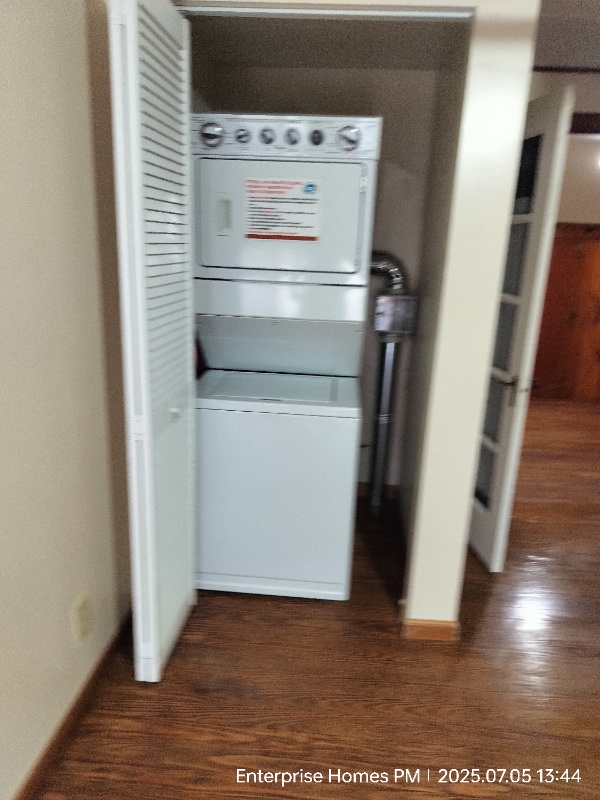 Photo - 424 Dodge St