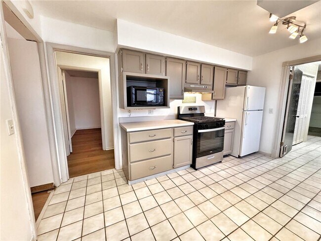 Photo - 3518 Druid Ln