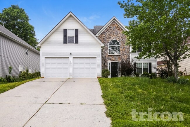 Building Photo - 5005 Eagle Creek Dr