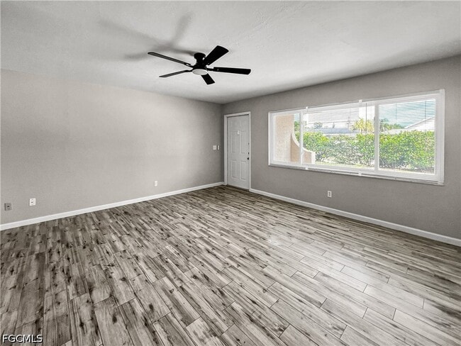 Photo - 18660 Miami Blvd