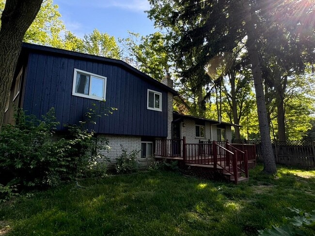 Photo - 3533 Frederick Dr
