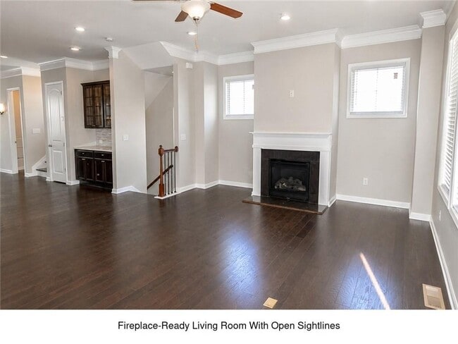 Photo - 320 Beacons Pl